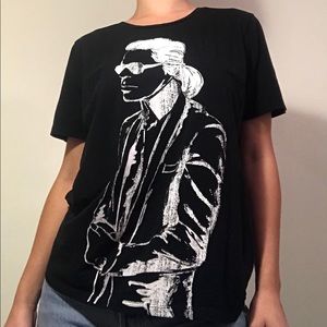 Karl Lagerfeld black tee